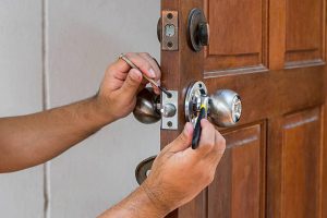 Chicago Locksmiths: Specializing in High-Security Locks and Keys